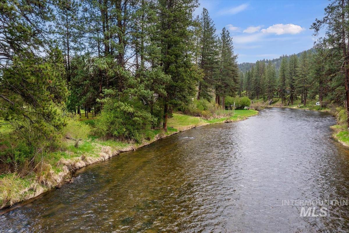29 River Rd, Garden Valley, Idaho 83622, 3 Bedrooms, 2 Bathrooms, Residential For Sale, Price $1,200,000, 98984416