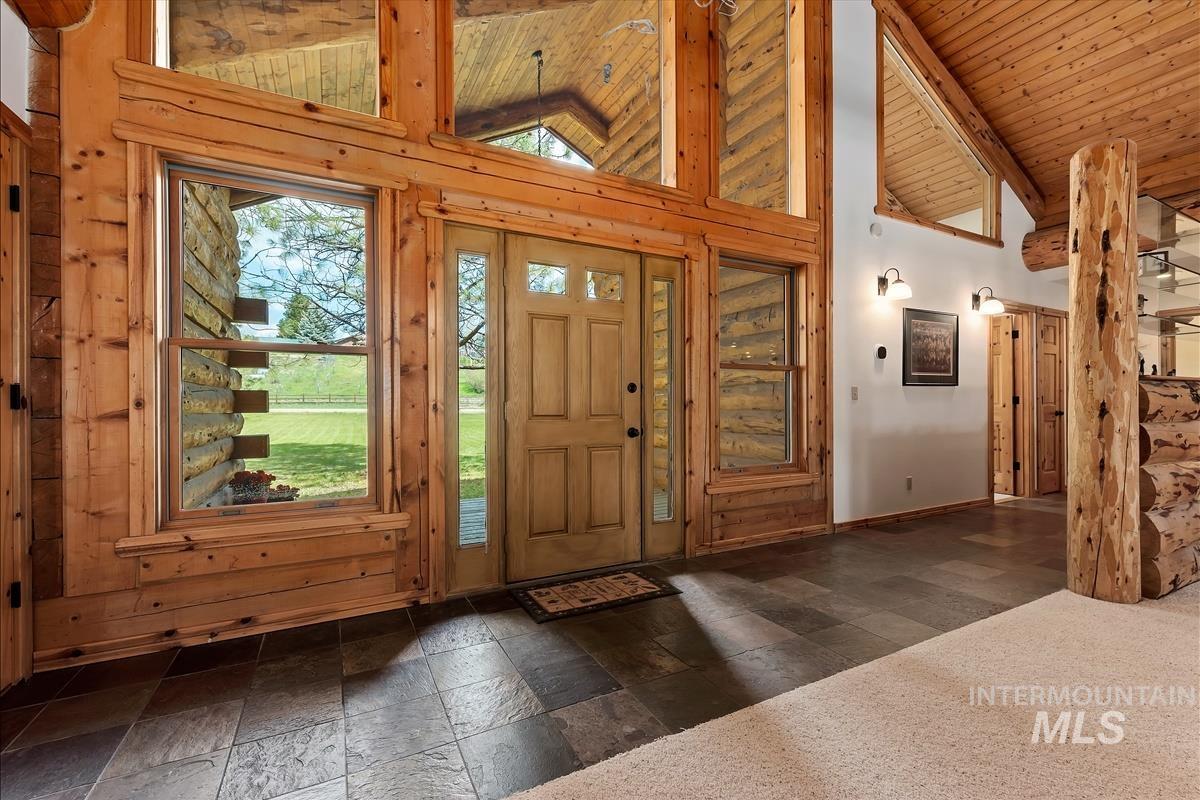 29 River Rd, Garden Valley, Idaho 83622, 3 Bedrooms, 2 Bathrooms, Residential For Sale, Price $1,200,000, 98984416