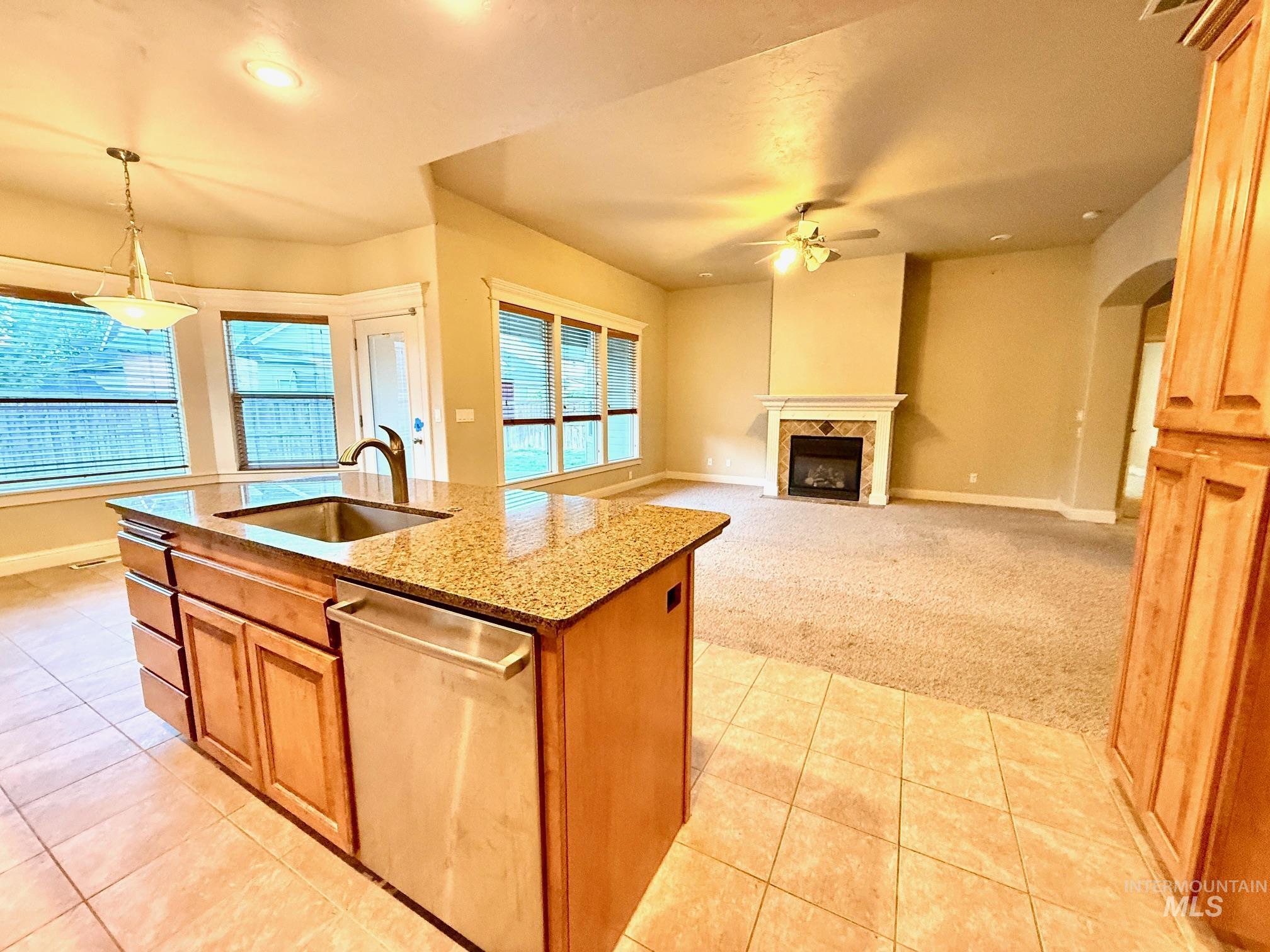 2285 W Grand Teton Drive, Meridian, Idaho 83646, 4 Bedrooms, 4 Bathrooms, Residential For Sale, Price $579,900,MLS 98984427