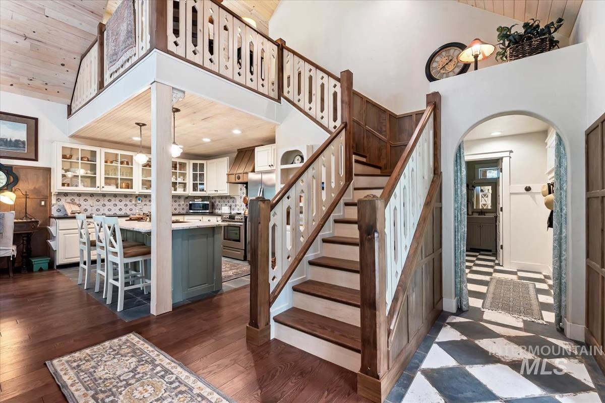 75 Castle Mountain Dr, Garden Valley, Idaho 83622, 3 Bedrooms, 2 Bathrooms, Residential For Sale, Price $599,900, 98984429