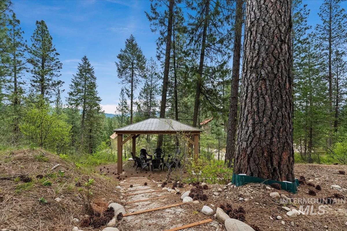 75 Castle Mountain Dr, Garden Valley, Idaho 83622, 3 Bedrooms, 2 Bathrooms, Residential For Sale, Price $599,900, 98984429