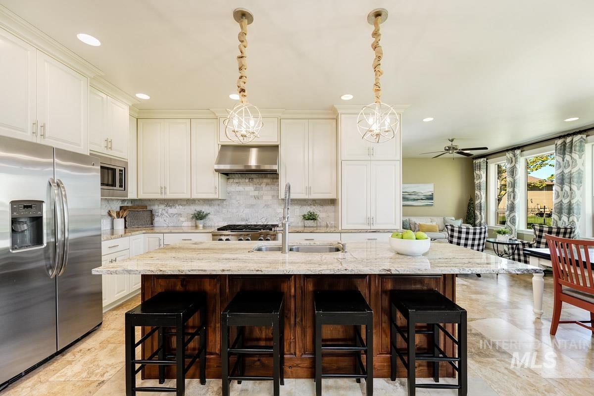 4212 W Pine Meadows Drive, Eagle, Idaho 83616, 5 Bedrooms, 4 Bathrooms, Residential For Sale, Price $1,195,000, 98984430