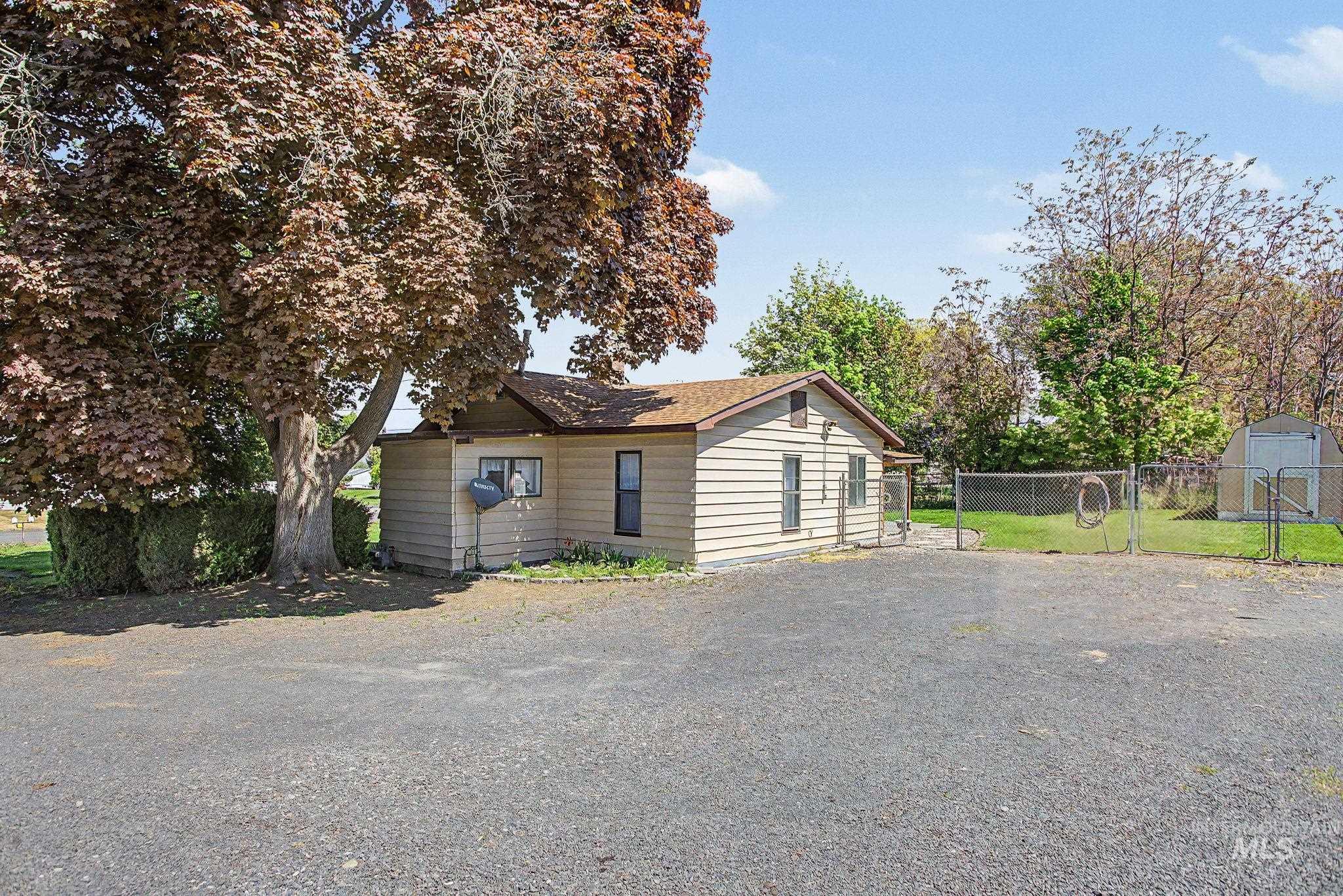1534 Grelle Ave., Lewiston, Idaho 83501, 2 Bedrooms, 1 Bathroom, Residential For Sale, Price $269,000, 98984431
