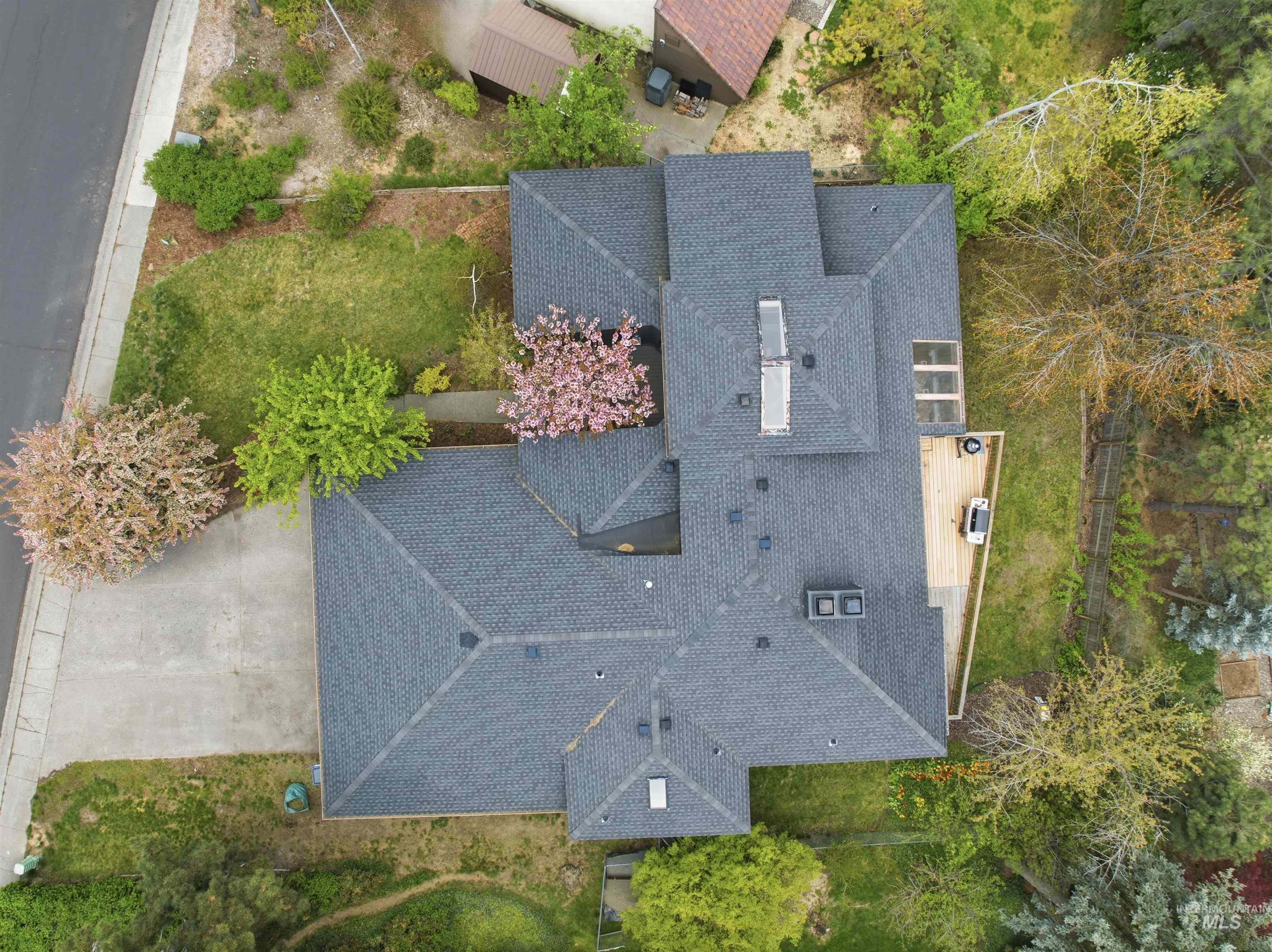 1540 Pine Cone Rd, Moscow, Idaho 83843, 5 Bedrooms, 4 Bathrooms, Residential For Sale, Price $735,000, 98984434