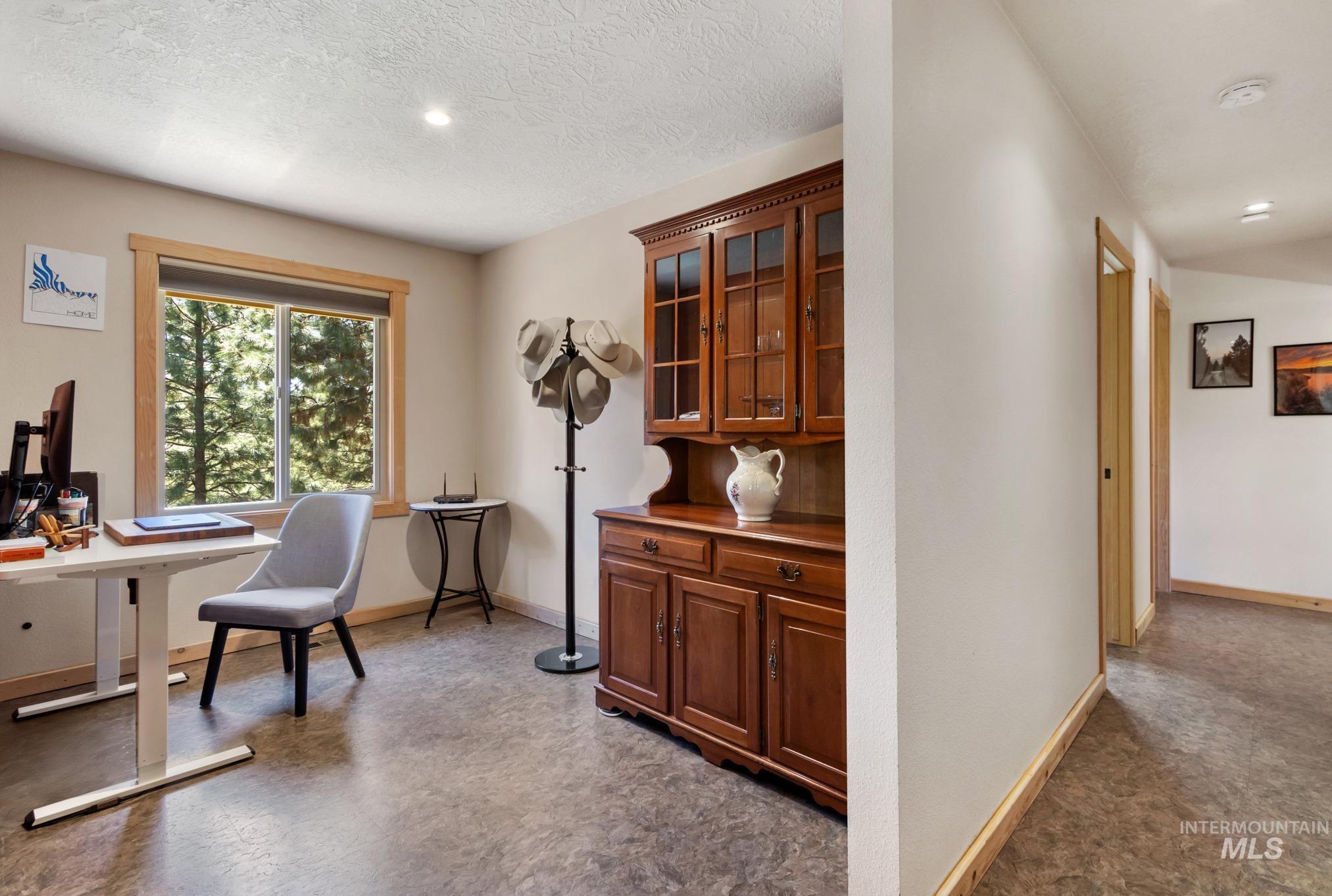 34 Wilderness Way, Boise, Idaho 83716, 3 Bedrooms, 3 Bathrooms, Residential For Sale, Price $635,000, 98984435