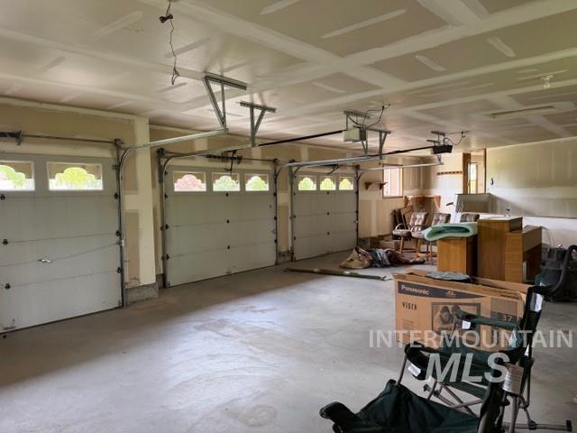 2101 W Almaden Dr, Meridian, Idaho 83646, 6 Bedrooms, 3 Bathrooms, Residential For Sale, Price $1,650,000, 98984440