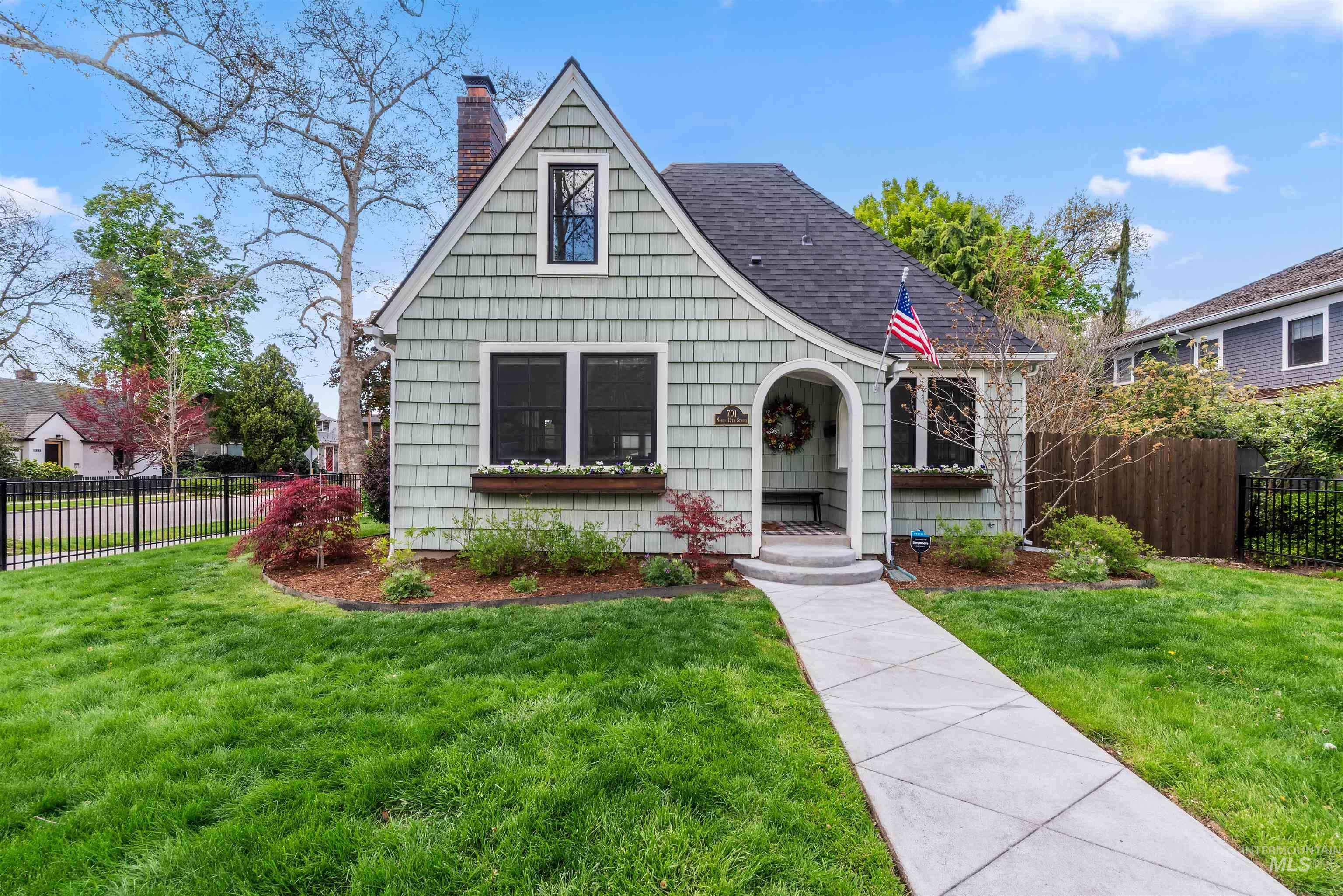701 N 19th St, Boise, Idaho 83702, 5 Bedrooms, 3 Bathrooms, Residential For Sale, Price $1,475,000, 98984445