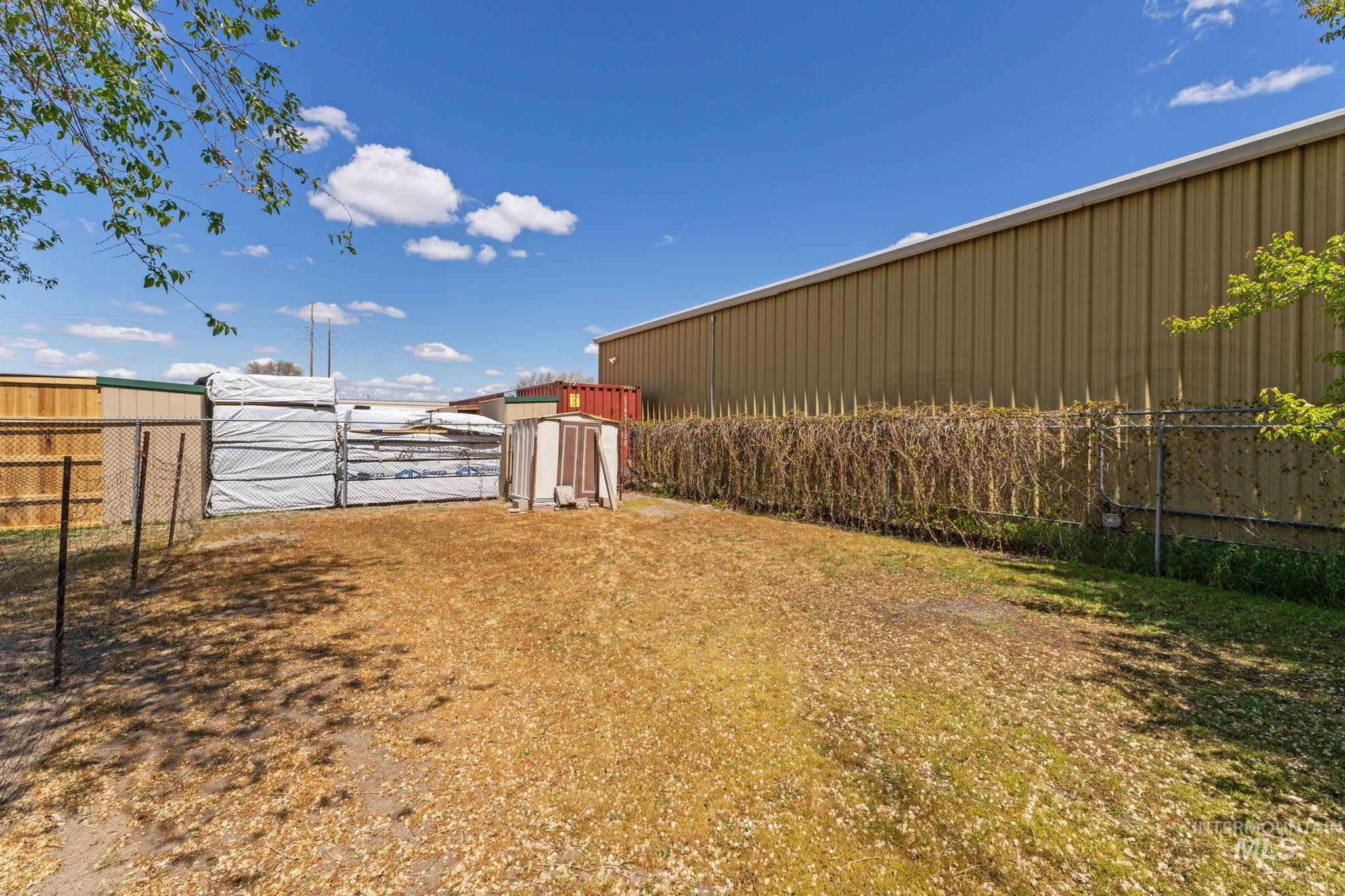 1879 E Highland Ave, Twin Falls, Idaho 83301, 2 Bedrooms, 1 Bathroom, Residential For Sale, Price $20,000, 98984446