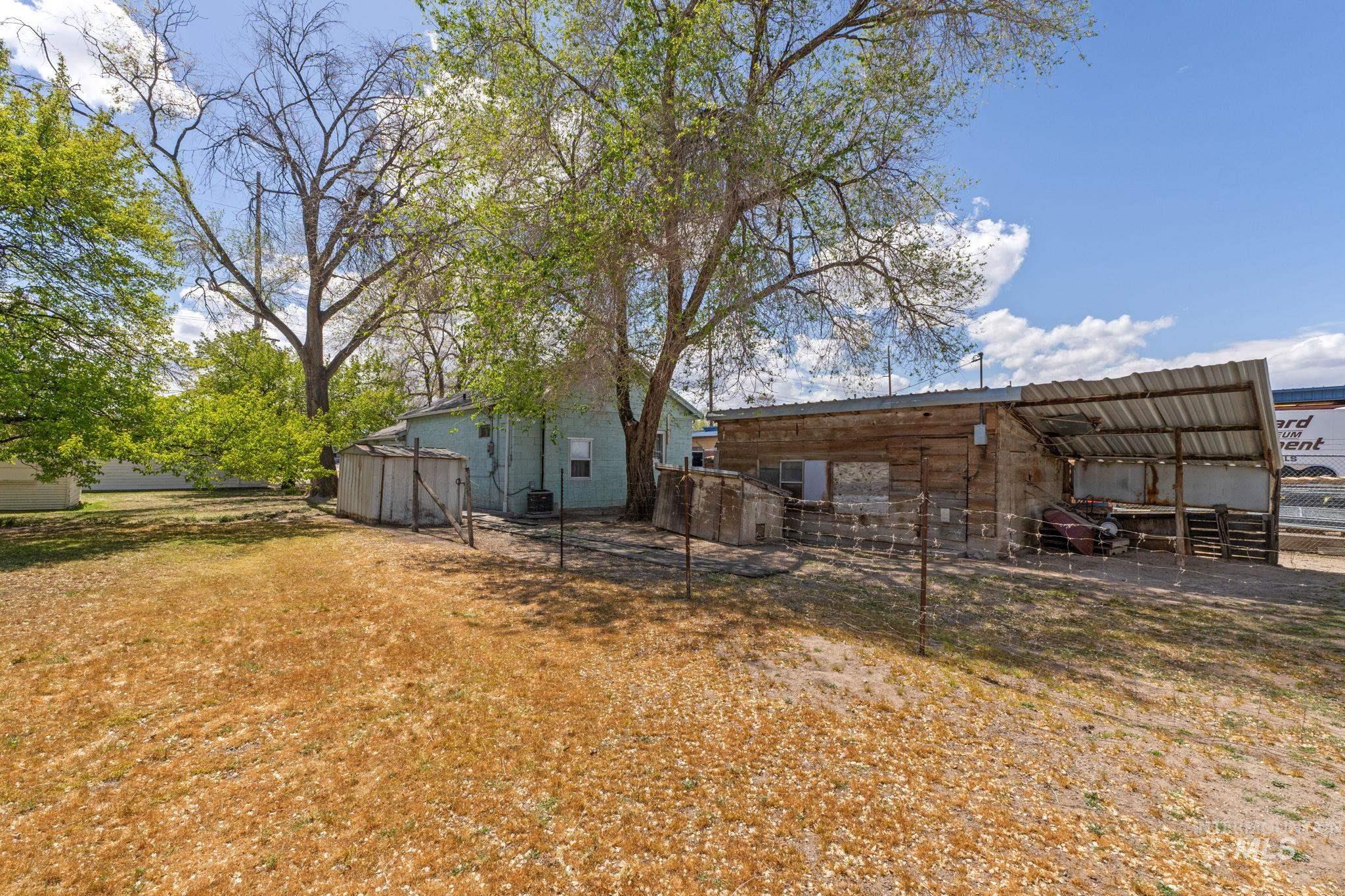 1879 E Highland Ave, Twin Falls, Idaho 83301, 2 Bedrooms, 1 Bathroom, Residential For Sale, Price $20,000,MLS 98984446