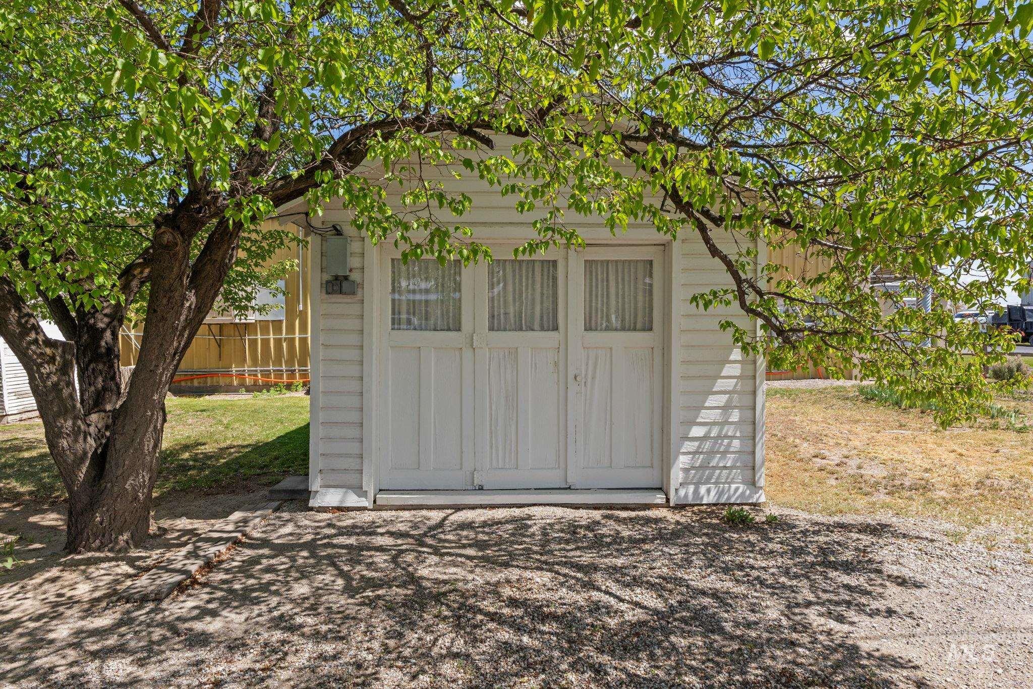 1879 E Highland Ave, Twin Falls, Idaho 83301, 2 Bedrooms, 1 Bathroom, Residential For Sale, Price $20,000,MLS 98984446