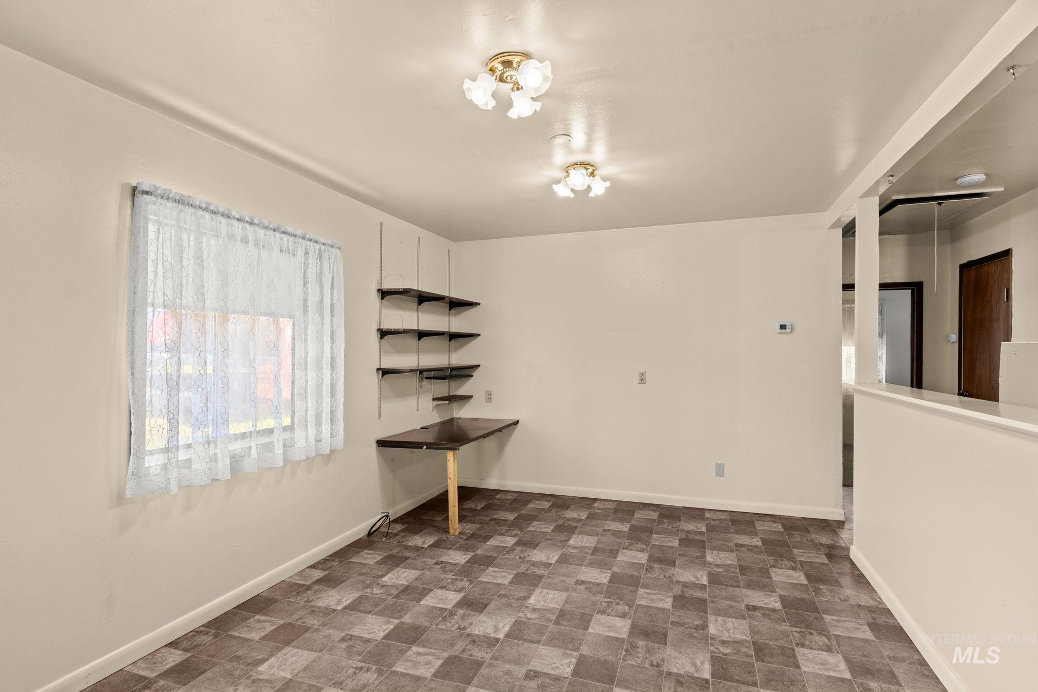 1879 E Highland Ave, Twin Falls, Idaho 83301, 2 Bedrooms, 1 Bathroom, Residential For Sale, Price $20,000,MLS 98984446