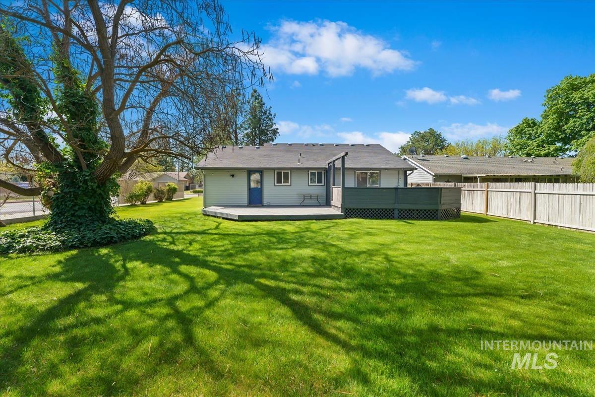 1150 E Chateau, Meridian, Idaho 83646, 3 Bedrooms, 1 Bathroom, Residential For Sale, Price $405,000, 98984449
