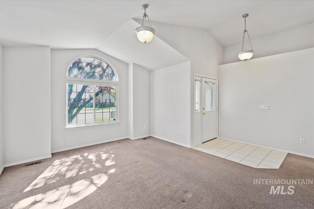 2501 S Meyer St, Nampa, Idaho 83686, 3 Bedrooms, 2 Bathrooms, Residential For Sale, Price $499,950, 98984451