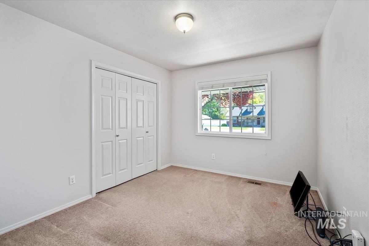 2501 S Meyer St, Nampa, Idaho 83686, 3 Bedrooms, 2 Bathrooms, Residential For Sale, Price $499,950, 98984451
