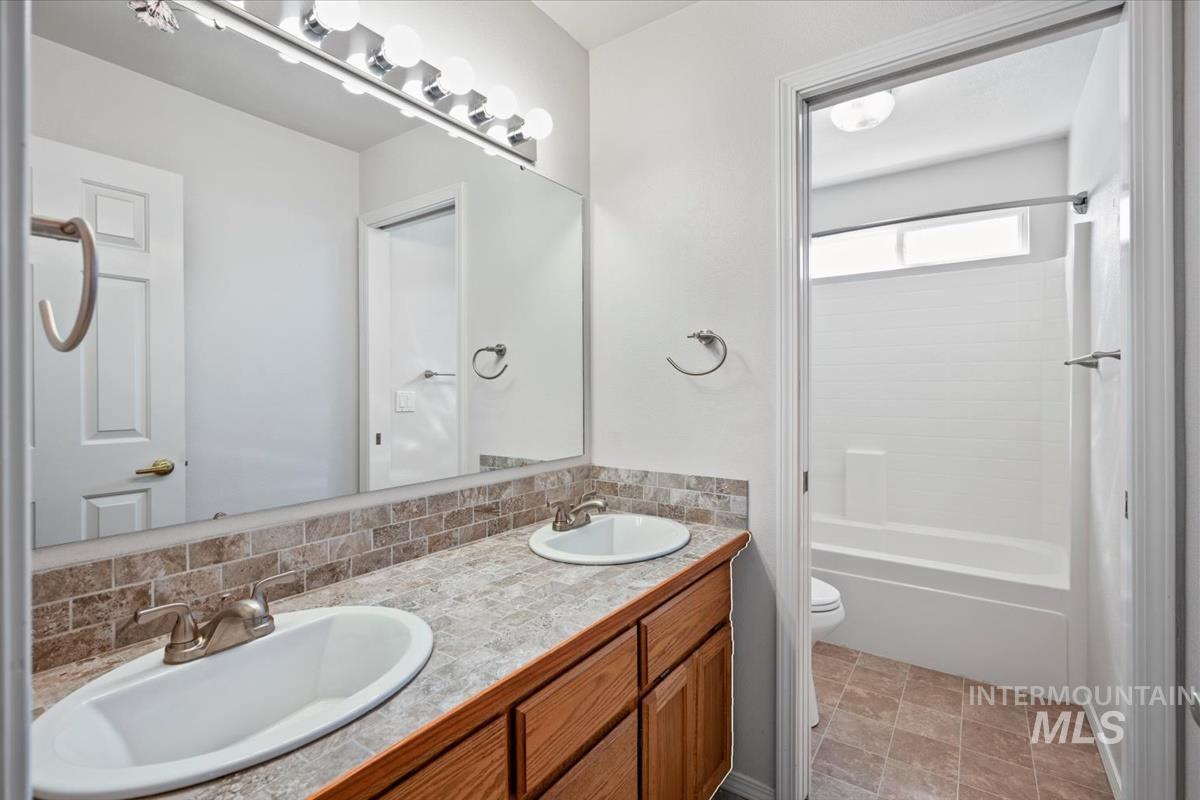 2501 S Meyer St, Nampa, Idaho 83686, 3 Bedrooms, 2 Bathrooms, Residential For Sale, Price $499,950, 98984451
