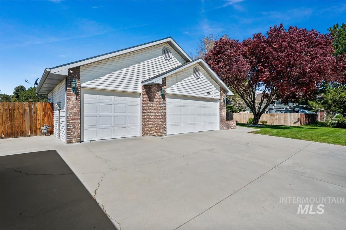 2501 S Meyer St, Nampa, Idaho 83686, 3 Bedrooms, 2 Bathrooms, Residential For Sale, Price $499,950, 98984451