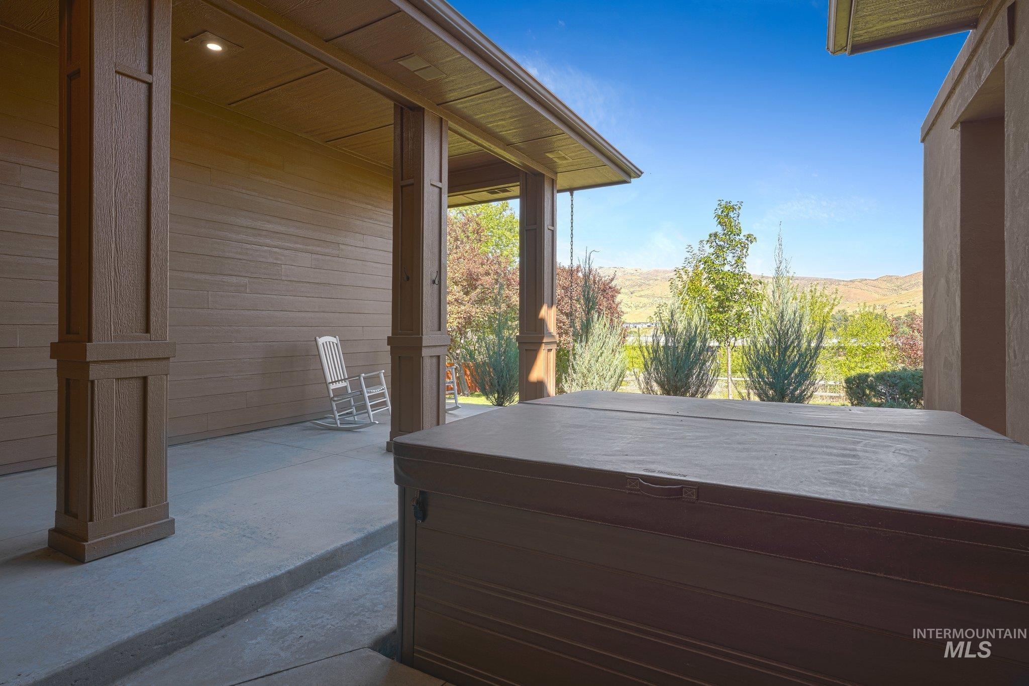 6558 E Escarpment Ct., Boise, Idaho 83716, 5 Bedrooms, 4 Bathrooms, Residential For Sale, Price $1,450,000, 98984454