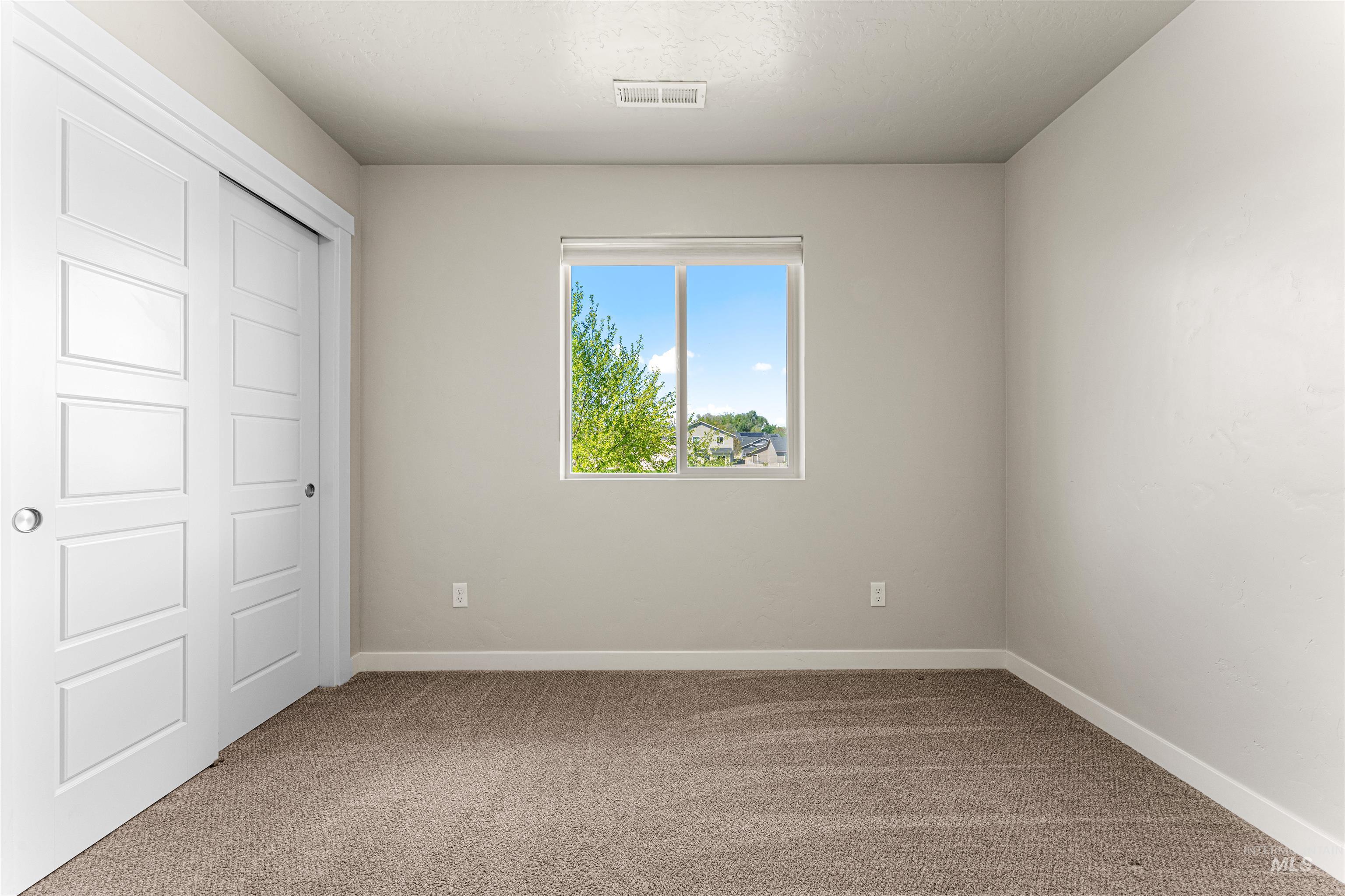 10890 W Sharpthorn, Boise, Idaho 83709, 5 Bedrooms, 2.5 Bathrooms, Residential For Sale, Price $540,000, 98984456