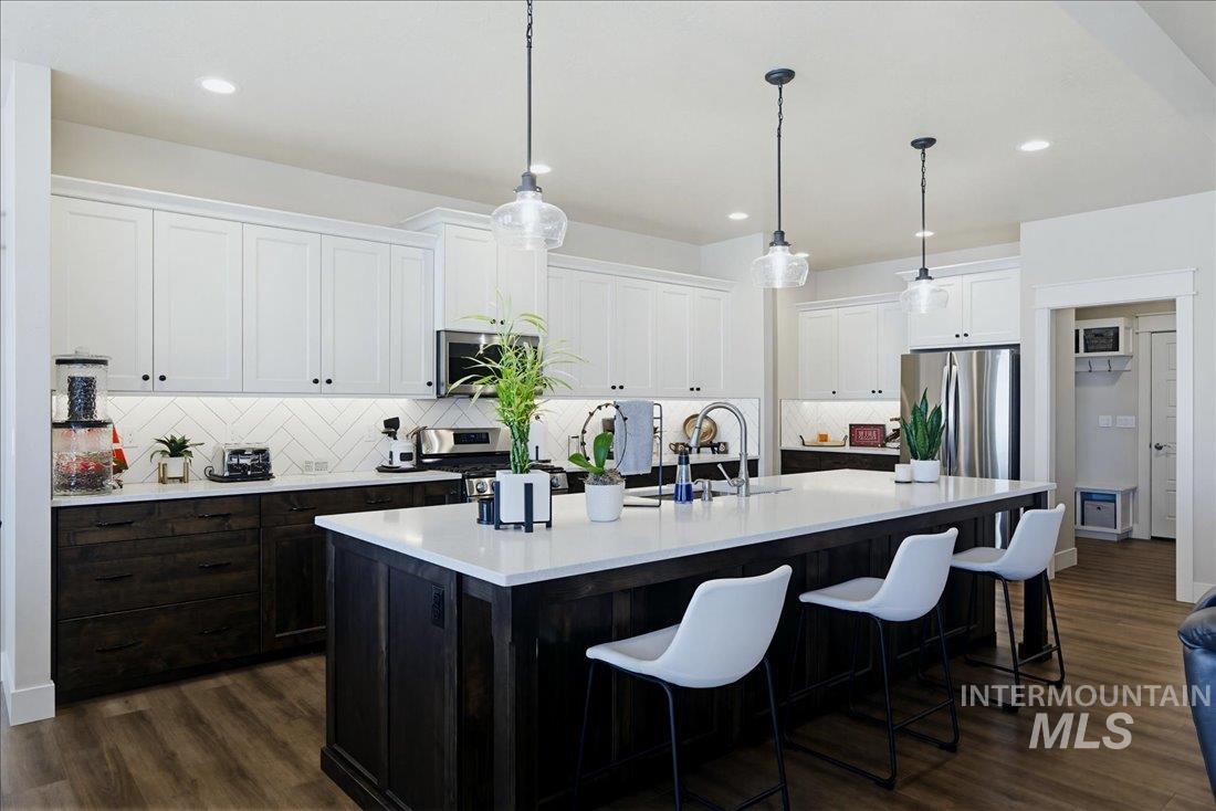 4331 Whistling Heights Way, Nampa, Idaho 83687, 4 Bedrooms, 2.5 Bathrooms, Residential For Sale, Price $589,000, 98984458