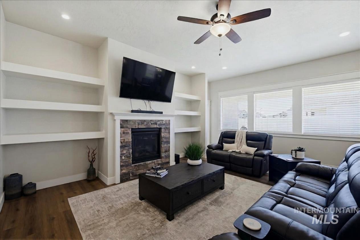 4331 Whistling Heights Way, Nampa, Idaho 83687, 4 Bedrooms, 2.5 Bathrooms, Residential For Sale, Price $589,000, 98984458
