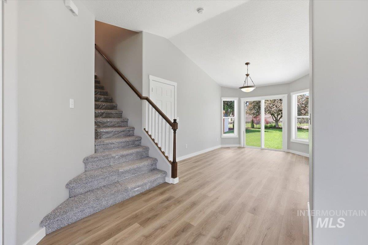 2003 S Cressida Pl, Boise, Idaho 83709, 4 Bedrooms, 3 Bathrooms, Residential For Sale, Price $535,000, 98984459