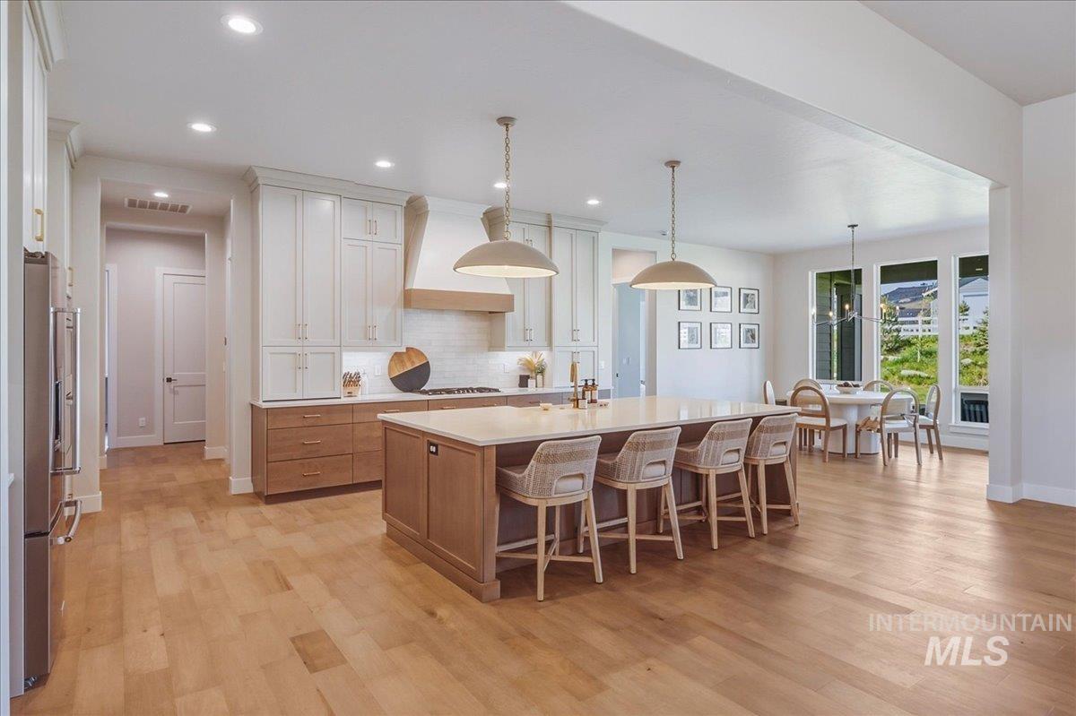 7664 W Diamond Lake Dr., Boise, Idaho 83714, 4 Bedrooms, 3.5 Bathrooms, Residential For Sale, Price $1,765,000,MLS 98984468