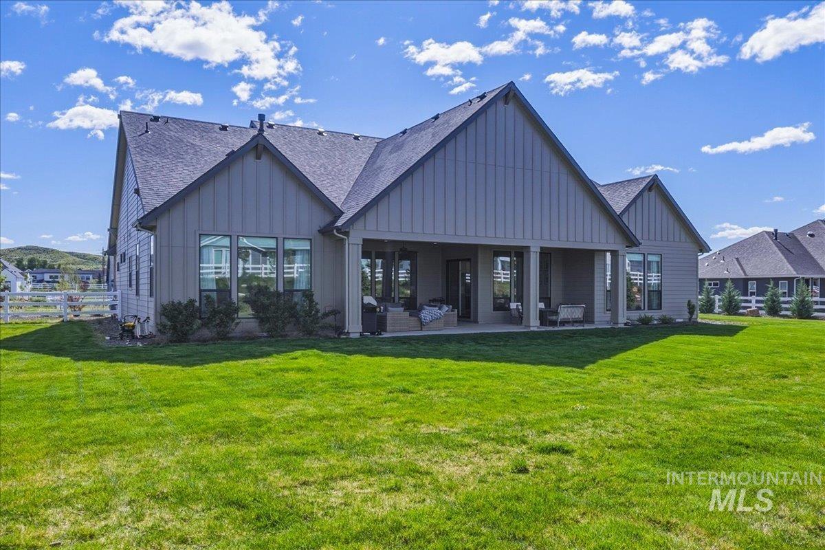 7664 W Diamond Lake Dr., Boise, Idaho 83714, 4 Bedrooms, 3.5 Bathrooms, Residential For Sale, Price $1,765,000,MLS 98984468