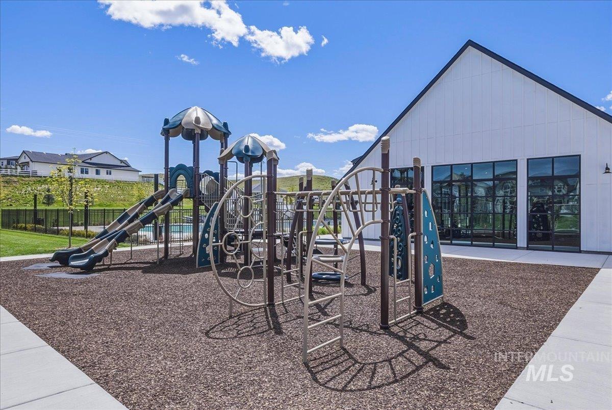 7664 W Diamond Lake Dr., Boise, Idaho 83714, 4 Bedrooms, 3.5 Bathrooms, Residential For Sale, Price $1,765,000,MLS 98984468