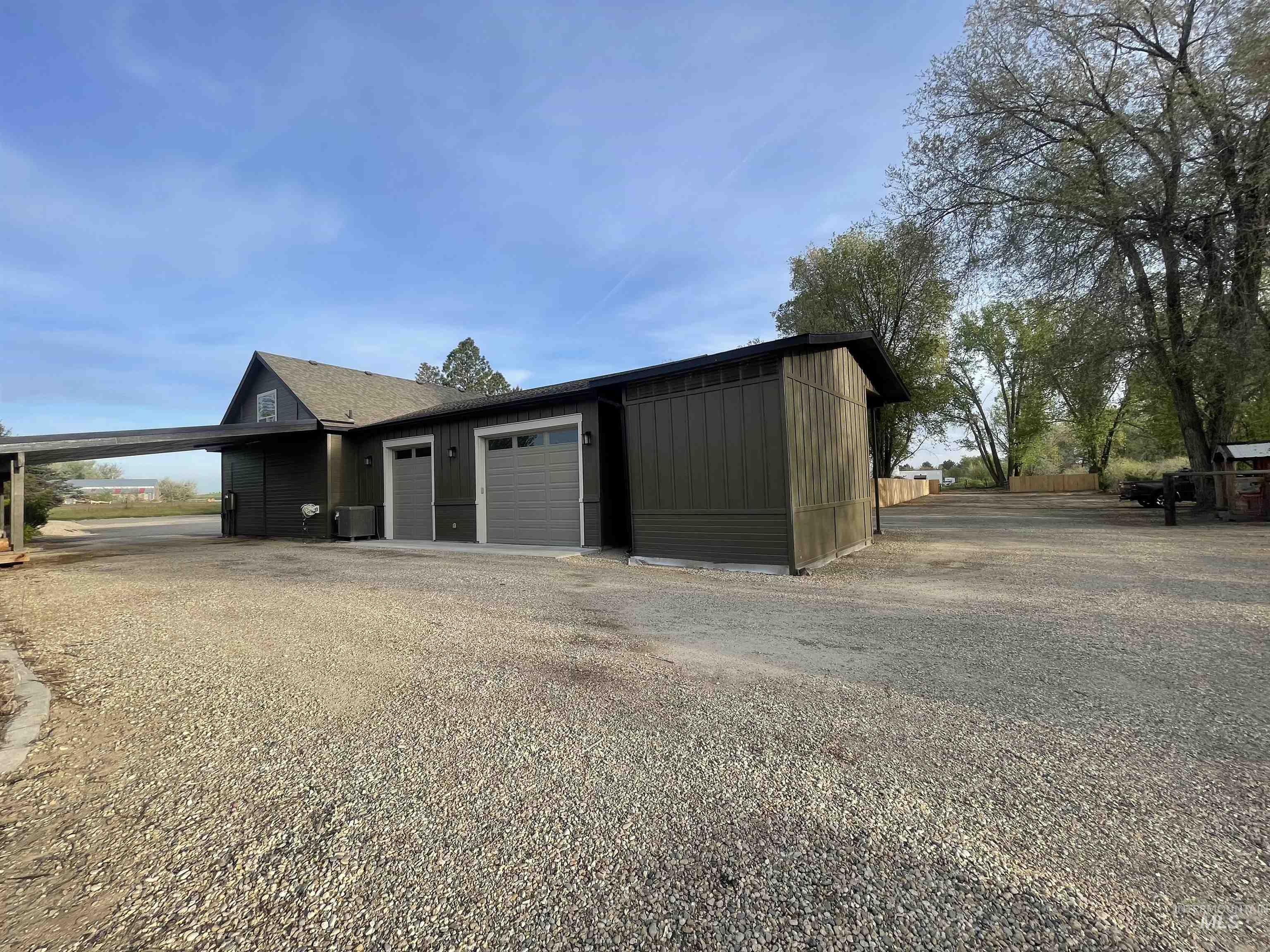 1750 Sand Hollow Rd, Caldwell, Idaho 83607, 4 Bedrooms, 2 Bathrooms, Residential For Sale, Price $864,900, 98984475