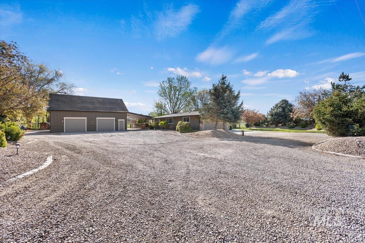 1750 Sand Hollow Rd, Caldwell, Idaho 83607, 4 Bedrooms, 2 Bathrooms, Residential For Sale, Price $874,900, 98984475