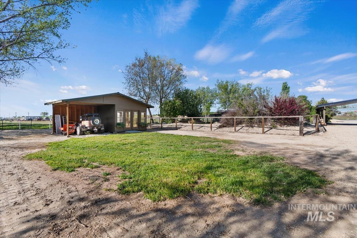 1750 Sand Hollow Rd, Caldwell, Idaho 83607, 4 Bedrooms, 2 Bathrooms, Residential For Sale, Price $864,900, 98984475