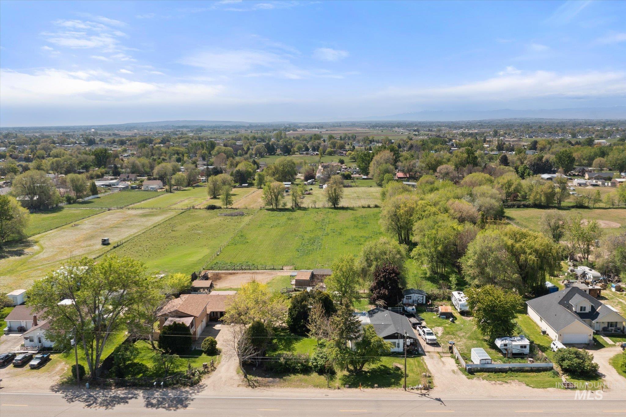 5213 Airport, Nampa, Idaho 83687, 4 Bedrooms, 3 Bathrooms, Residential For Sale, Price $719,900, 98984478