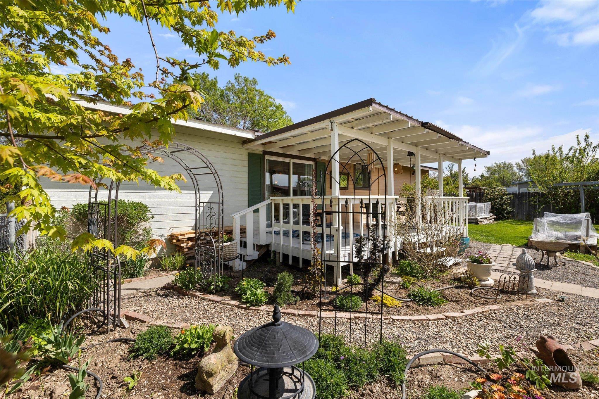 5213 Airport, Nampa, Idaho 83687, 4 Bedrooms, 3 Bathrooms, Residential For Sale, Price $719,900, 98984478