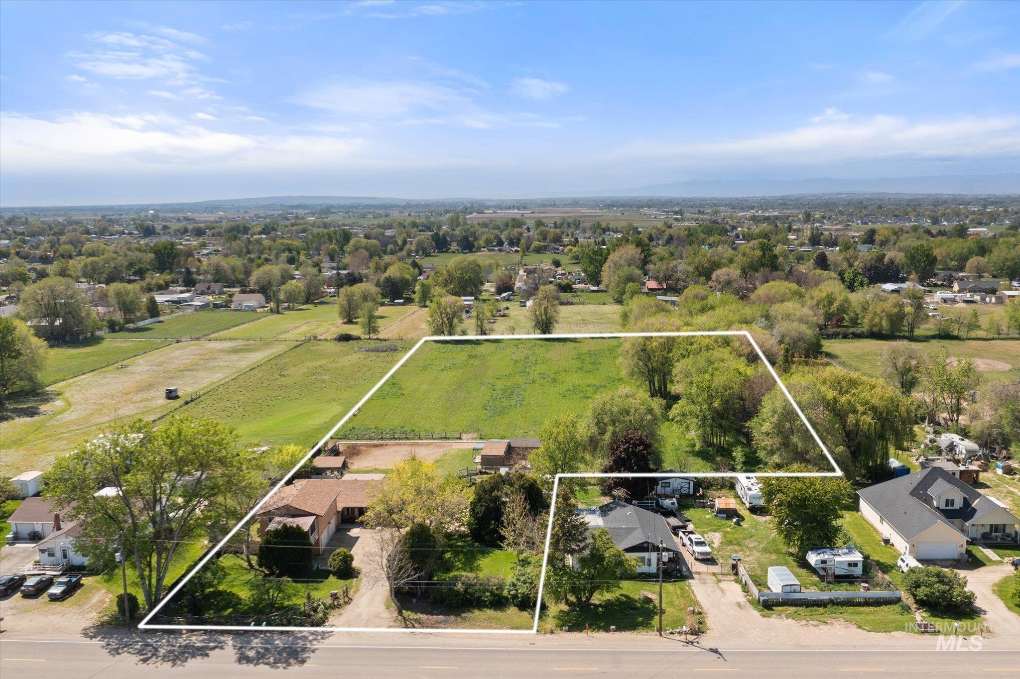 5213 Airport, Nampa, Idaho 83687, 4 Bedrooms, 3 Bathrooms, Residential For Sale, Price $719,900, 98984478