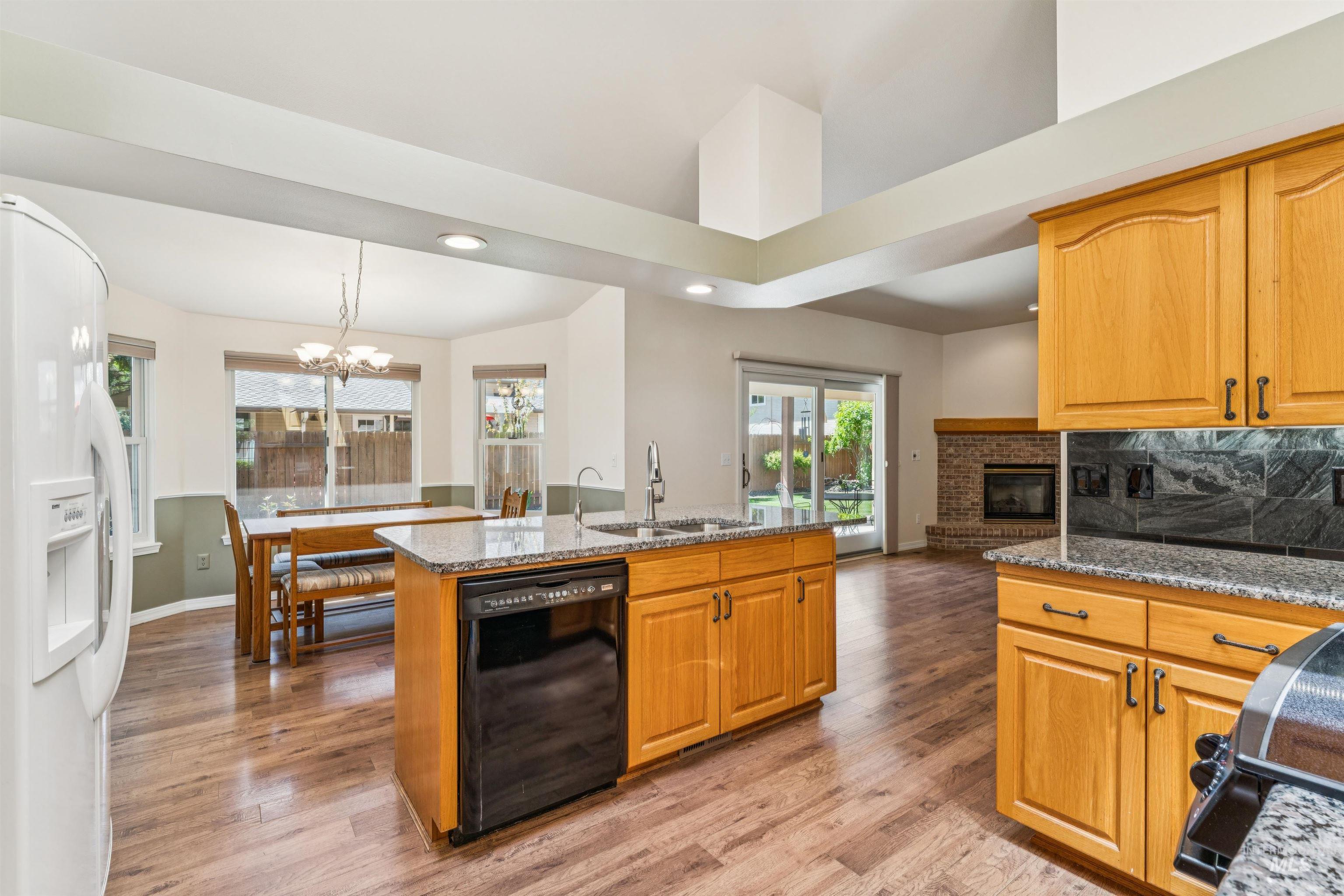 7749 W Bayhill St., Boise, Idaho 83704-0704, 4 Bedrooms, 2 Bathrooms, Residential For Sale, Price $625,000, 98984494