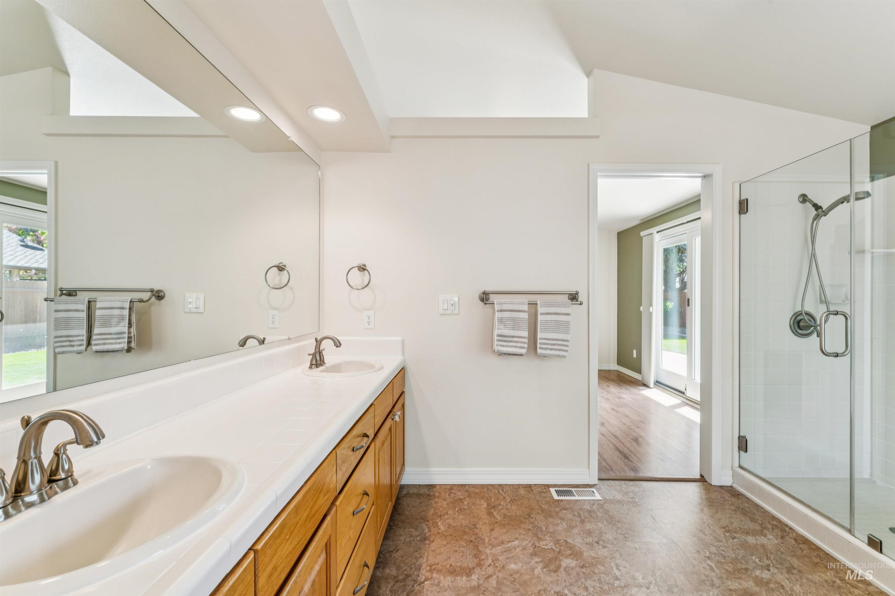 7749 W Bayhill St., Boise, Idaho 83704-0704, 4 Bedrooms, 2 Bathrooms, Residential For Sale, Price $625,000, 98984494