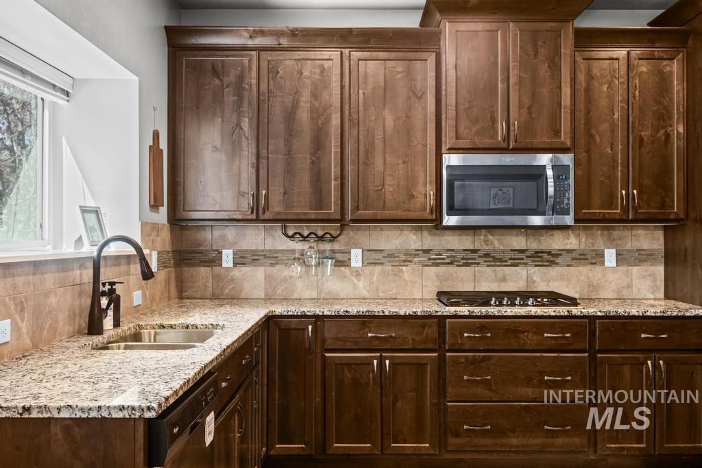 891 N Tullshire Way, Eagle, Idaho 83616, 4 Bedrooms, 2 Bathrooms, Residential For Sale, Price $639,900, 98984497