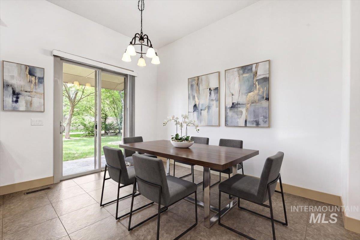 2965 N Centrepoint Way, Meridian, Idaho 83646, 3 Bedrooms, 2 Bathrooms, Residential For Sale, Price $465,000, 98984500