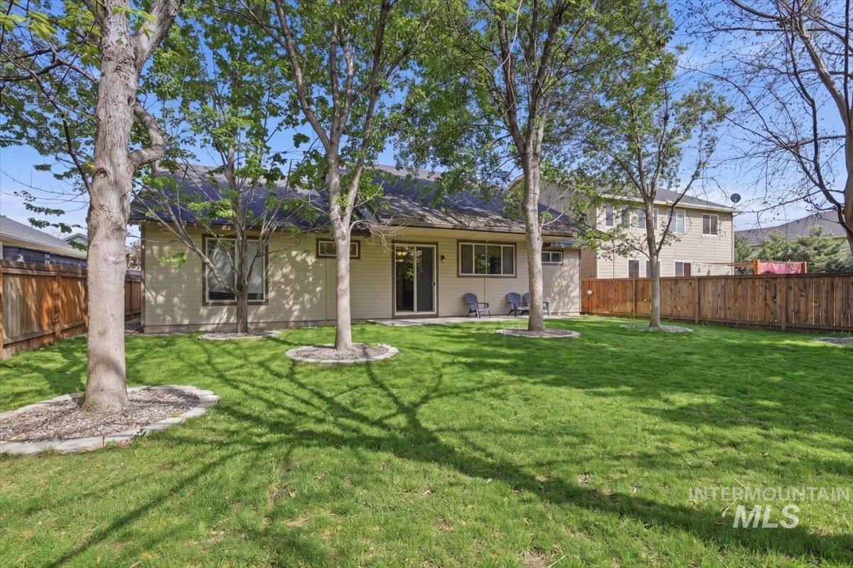 2965 N Centrepoint Way, Meridian, Idaho 83646, 3 Bedrooms, 2 Bathrooms, Residential For Sale, Price $465,000, 98984500