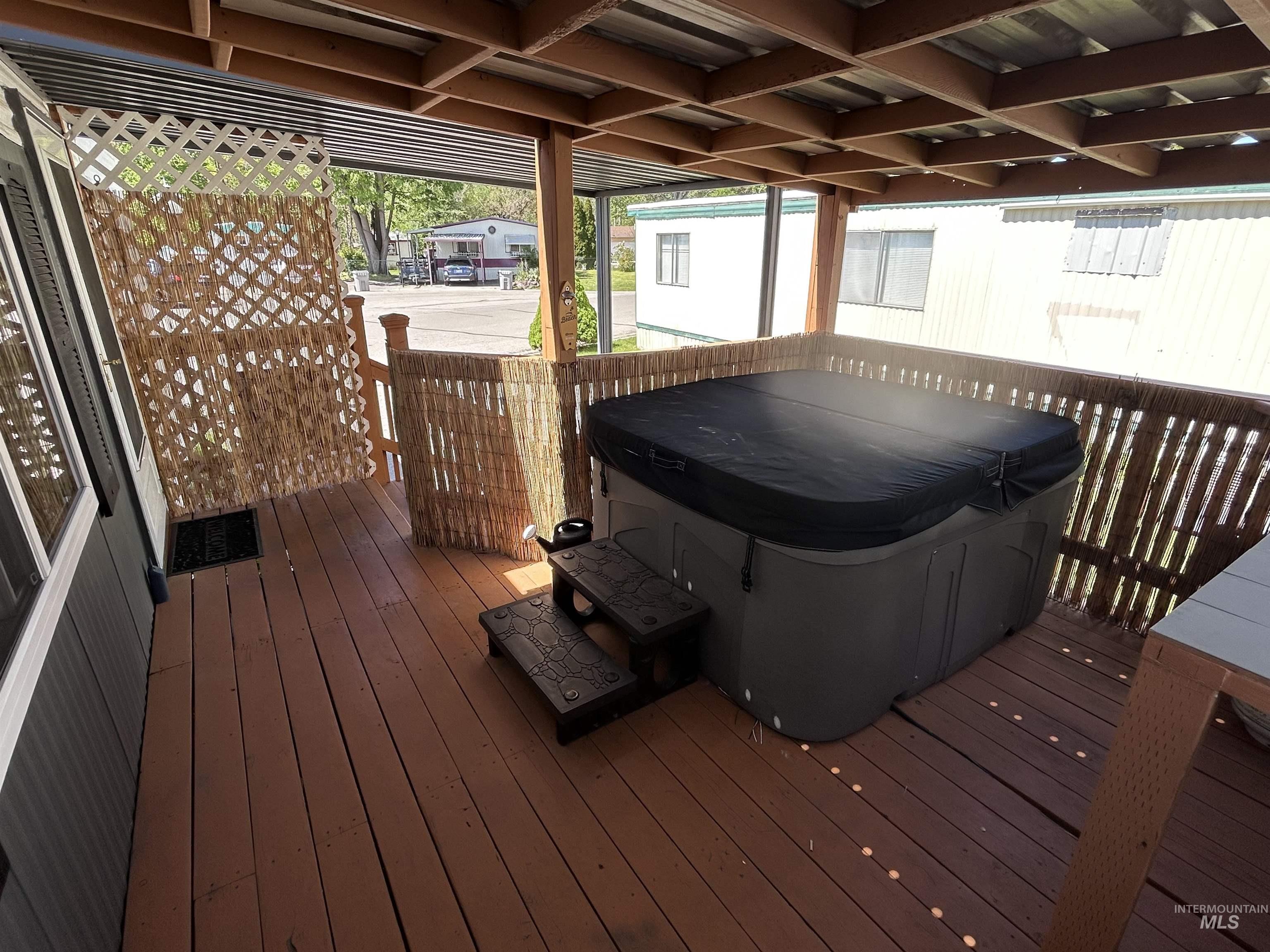 790 N Riviera #6, Boise, Idaho 83703, 2 Bedrooms, 1 Bathroom, Residential For Sale, Price $80,500, 98984501