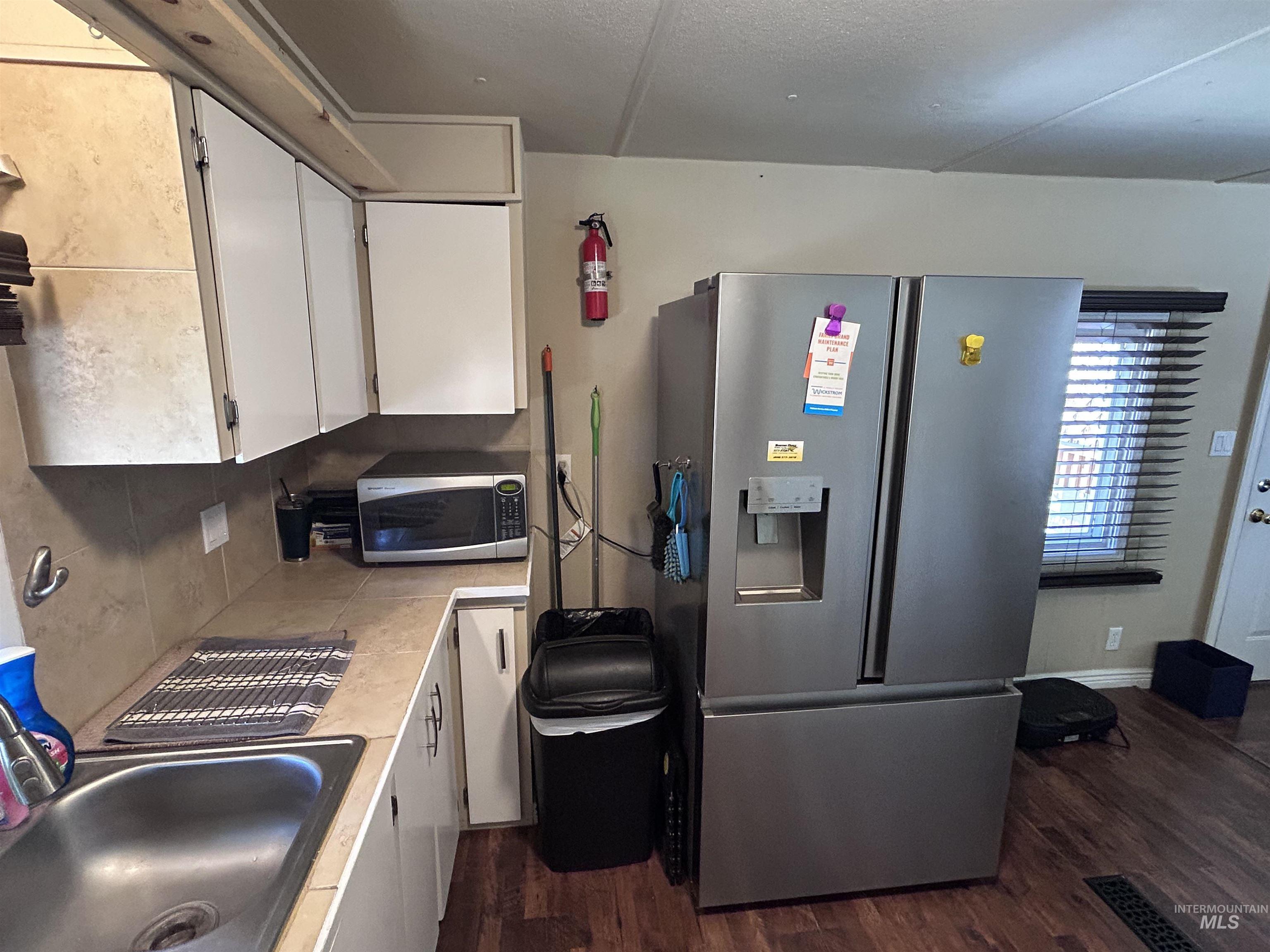 790 N Riviera #6, Boise, Idaho 83703, 2 Bedrooms, 1 Bathroom, Residential For Sale, Price $80,500, 98984501