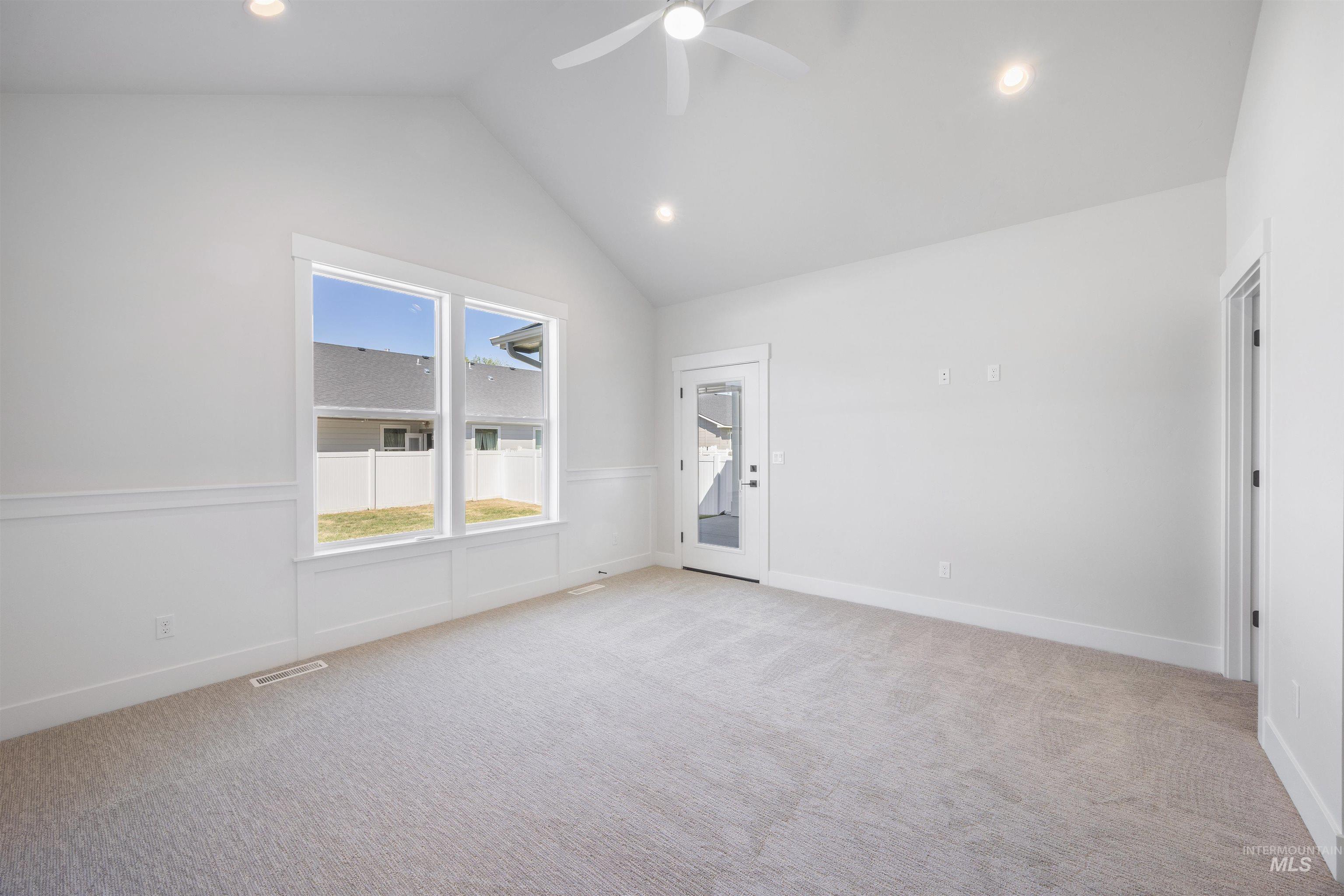 933 S Almond St, Nampa, Idaho 83686, 4 Bedrooms, 3 Bathrooms, Residential For Sale, Price $499,900, 98984503