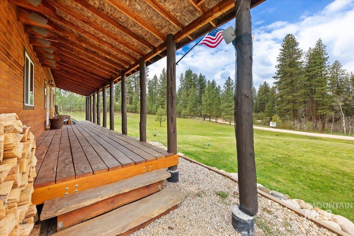 99 Meadow Drive, Idaho City, Idaho 83631, 4 Bedrooms, 3 Bathrooms, Residential For Sale, Price $610,000, 98984504