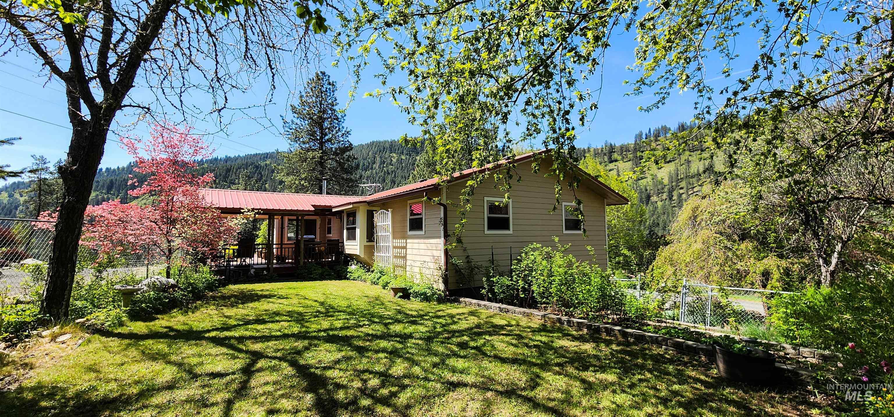106 S Newsome St, Harpster, Idaho 83552, 4 Bedrooms, 2.5 Bathrooms, Residential For Sale, Price $619,900, 98984505