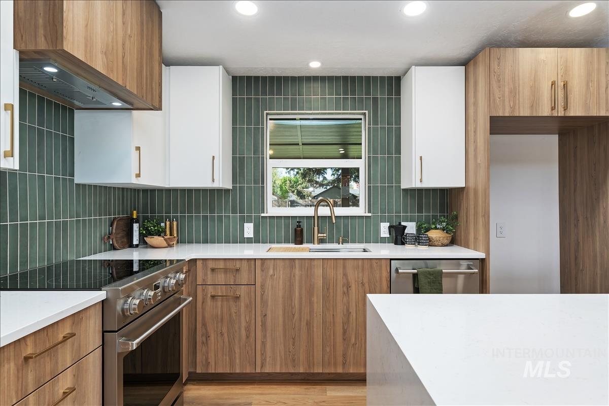 7210 W Brentwood Dr, Boise, Idaho 83709, 3 Bedrooms, 2 Bathrooms, Residential For Sale, Price $524,900, 98984506
