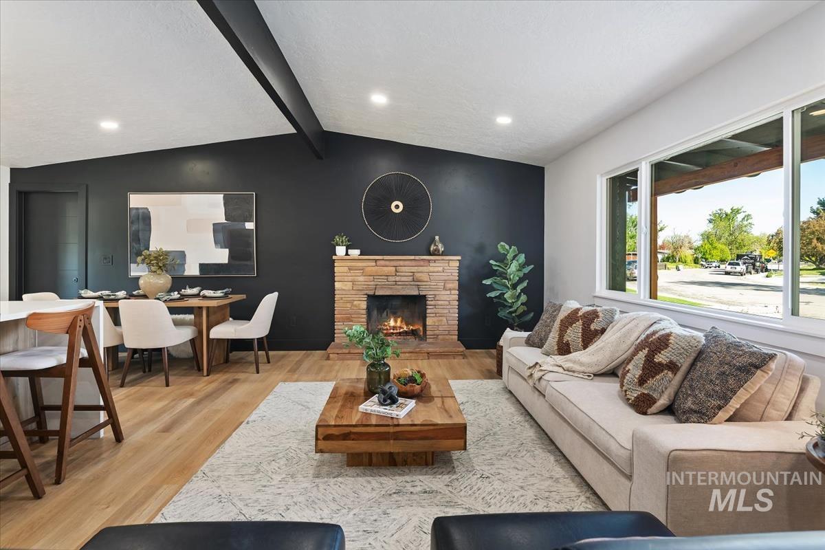 7210 W Brentwood Dr, Boise, Idaho 83709, 3 Bedrooms, 2 Bathrooms, Residential For Sale, Price $524,900, 98984506