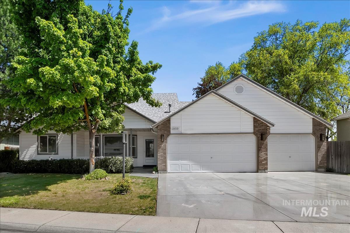 1850 N Heath, Boise, Idaho 83713, 4 Bedrooms, 3 Bathrooms, Residential For Sale, Price $540,000, 98984507