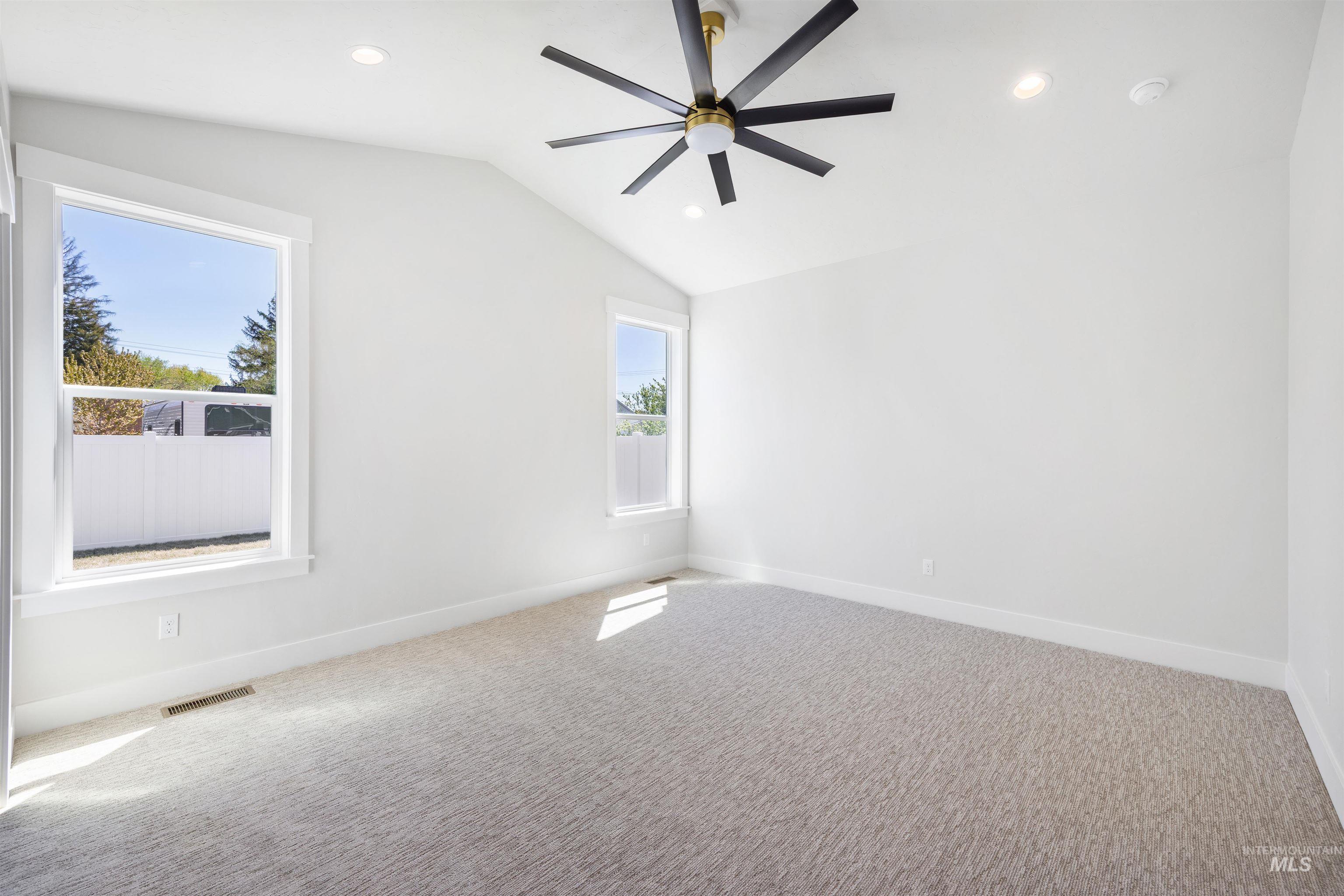 958 S Almond St, Nampa, Idaho 83686, 3 Bedrooms, 2 Bathrooms, Residential For Sale, Price $509,900, 98984511