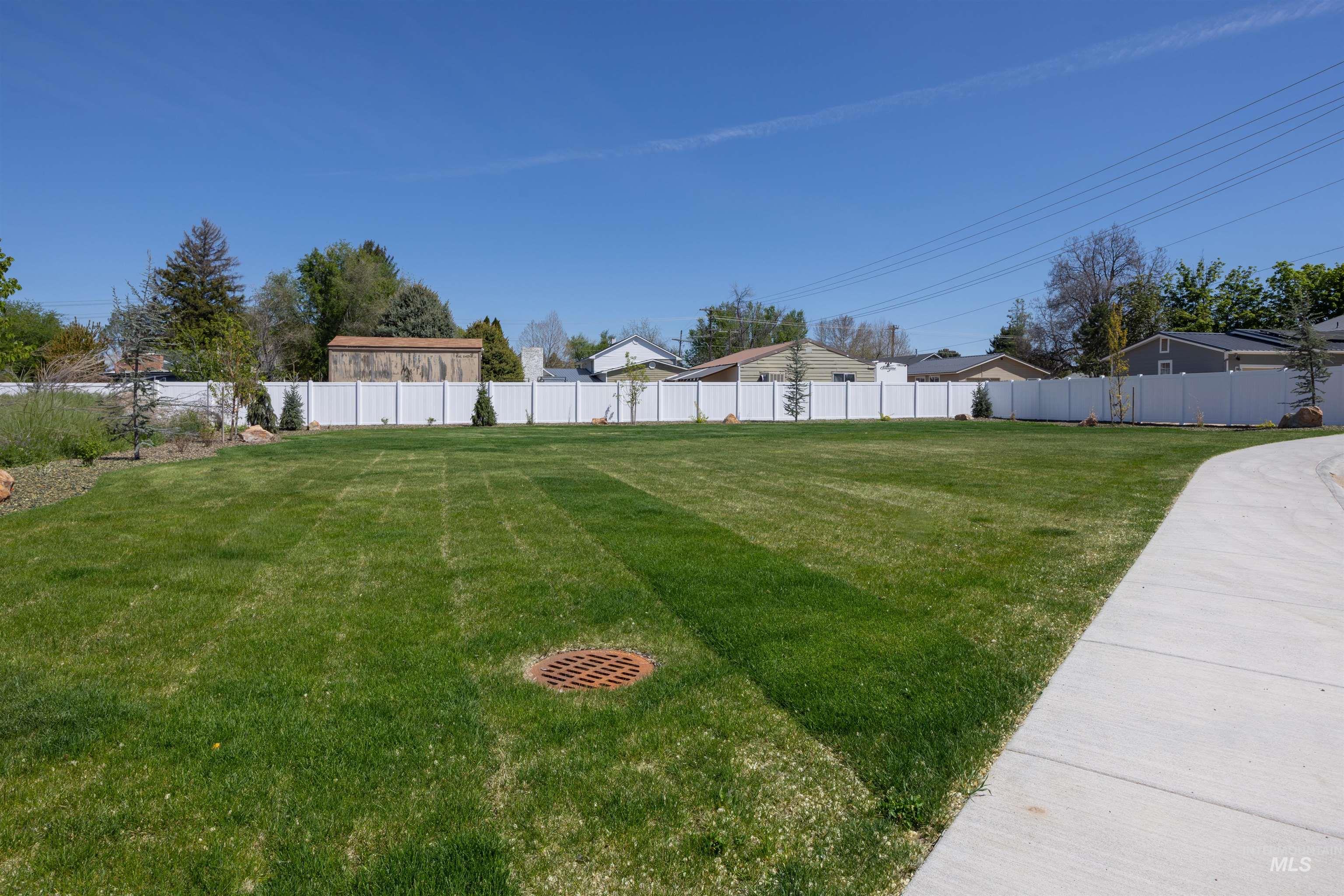 958 S Almond St, Nampa, Idaho 83686, 3 Bedrooms, 2 Bathrooms, Residential For Sale, Price $509,900, 98984511