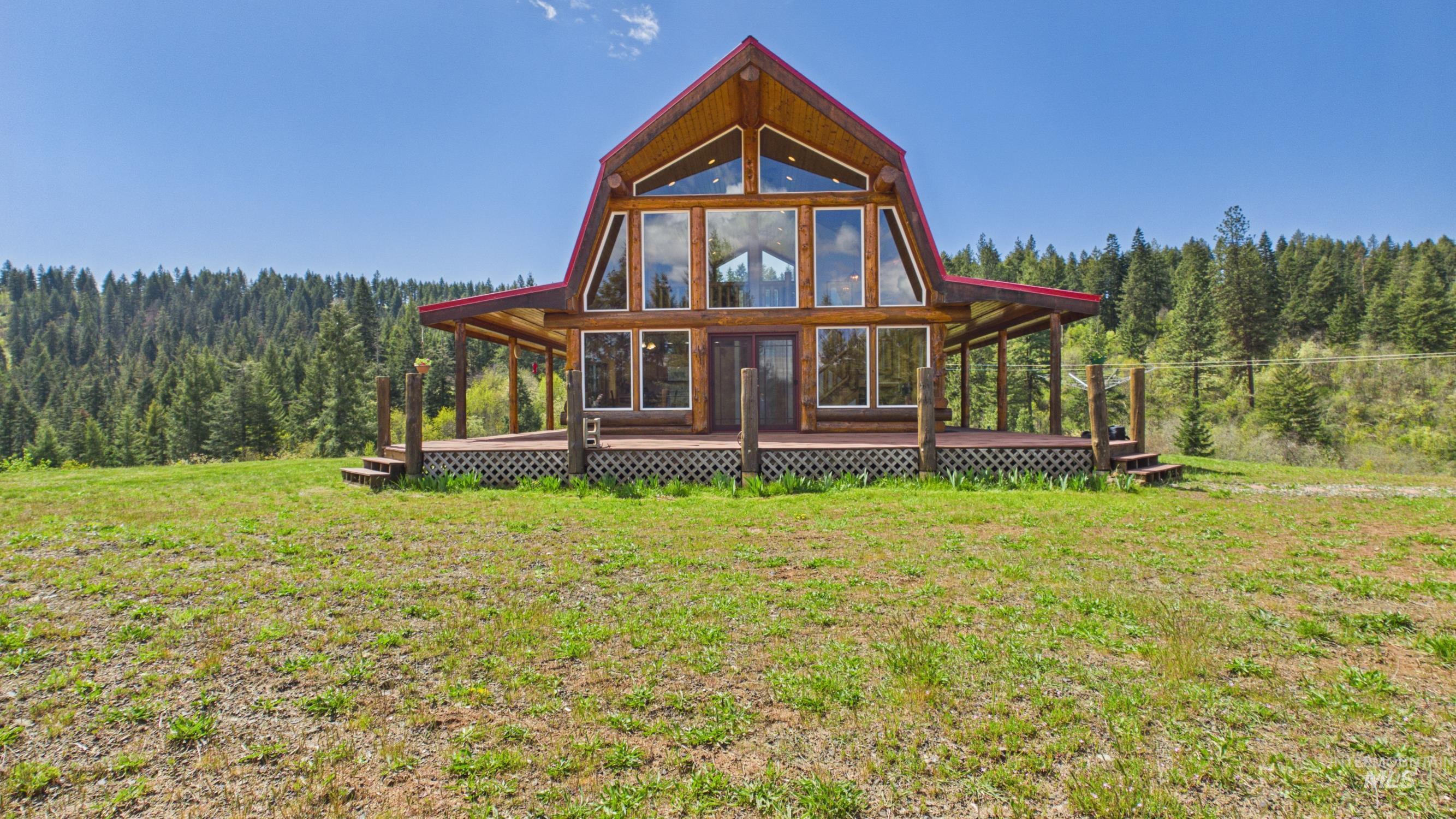 706 Canyon Rim Lane, Orofino, Idaho 83544, 3 Bedrooms, 2 Bathrooms, Residential For Sale, Price $555,000, 98984514
